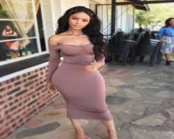 She shares her fashion, beauty, and lifestyle photos on her Instagram account which helped her to gain massive popularity.